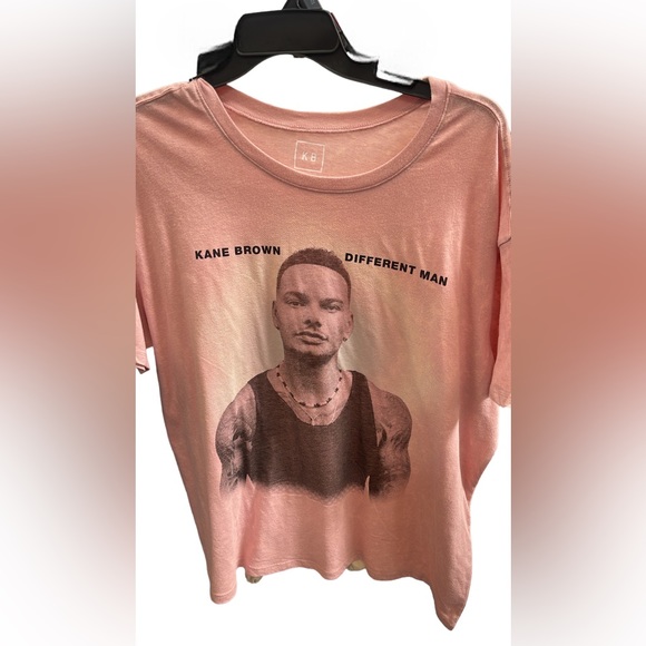 KANE BROWN GRAPHIC TEE - Picture 2 of 5